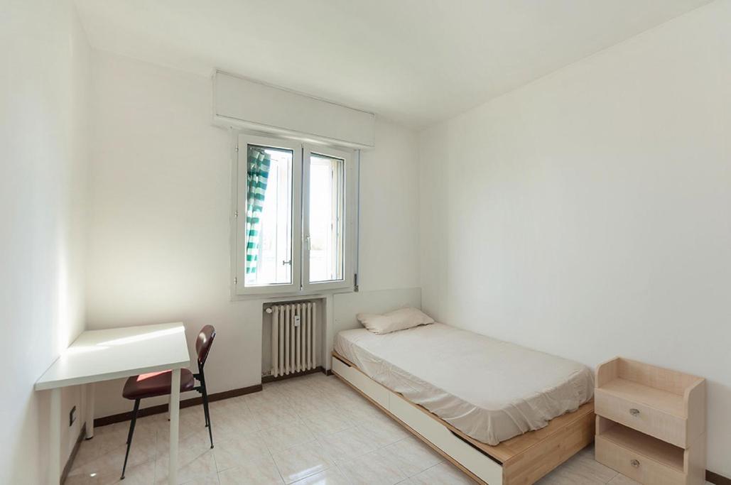 Private Room For Girls 볼로냐 외부 사진